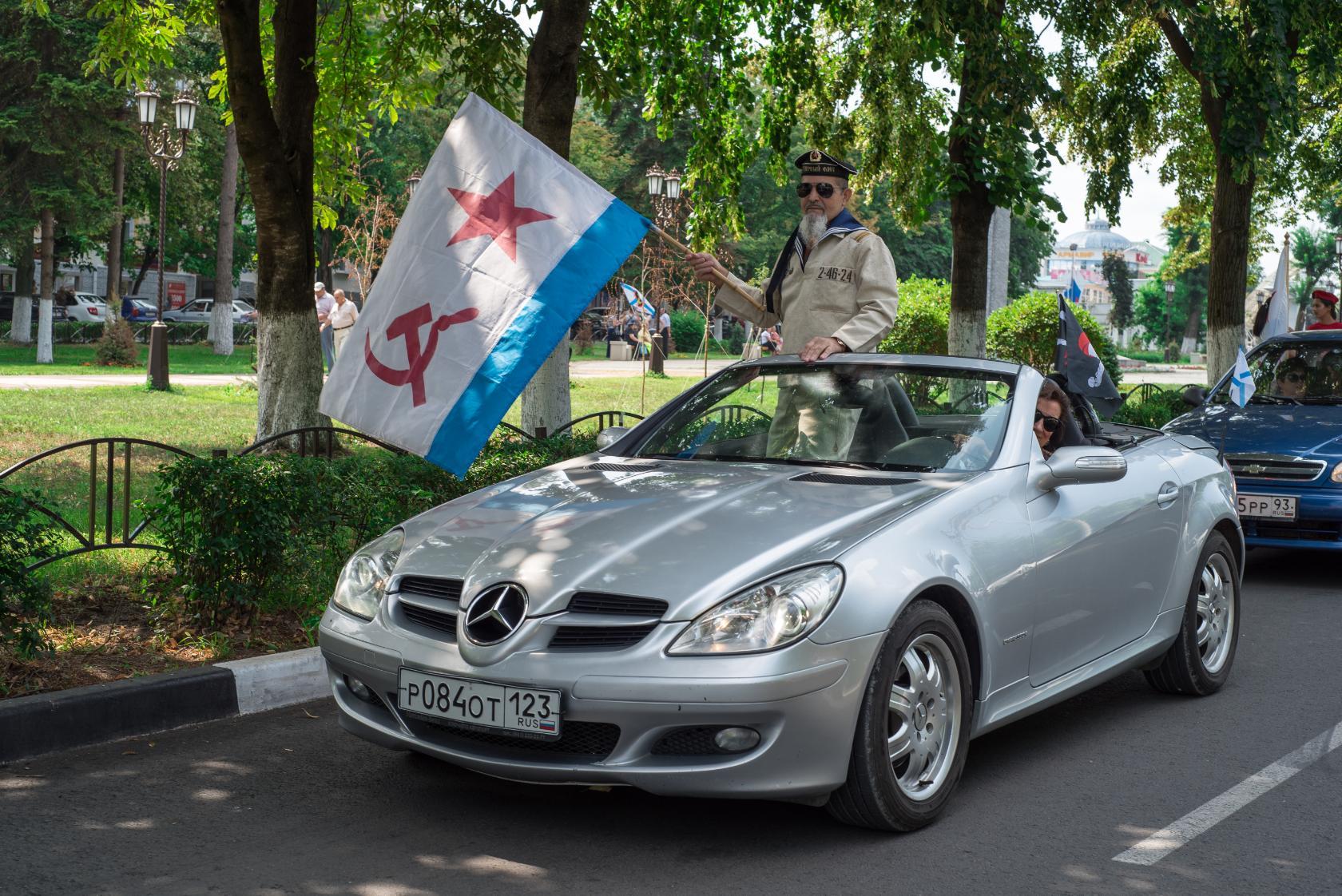 автопробег в День ВМФ 2019