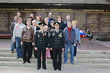 У мемориала в Севастополе